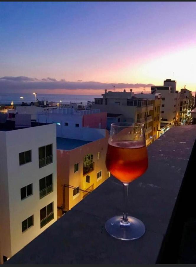 Appartamento The White Heart House - Attic Sea View Los Cristianos  Esterno foto